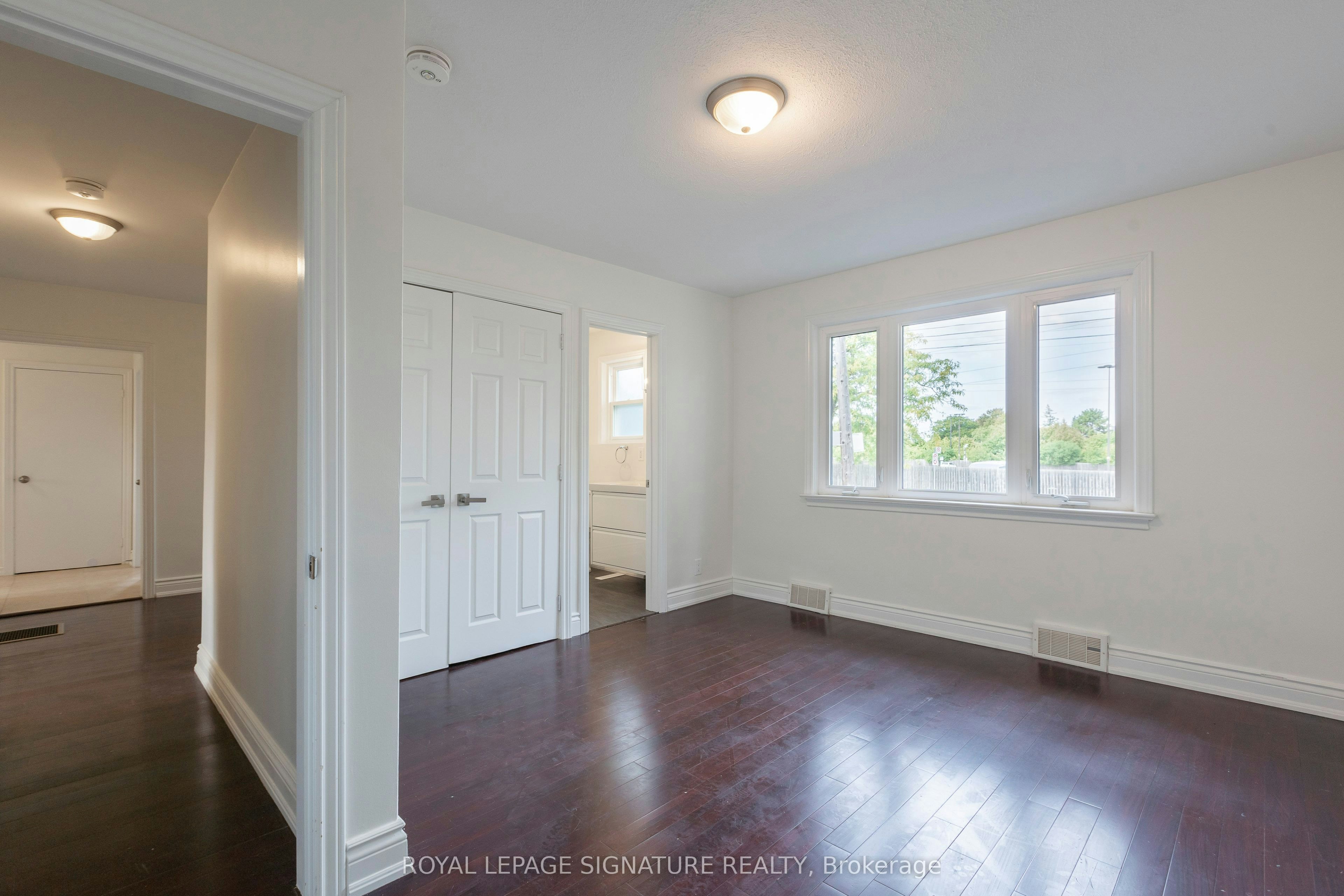 Main-91 Bishop Avenue, Toronto, ON, M2M 1Z5 - 13