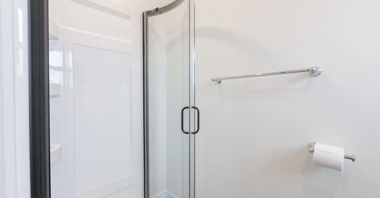 Main-91 Bishop Avenue, Toronto, ON, M2M 1Z5 - 16