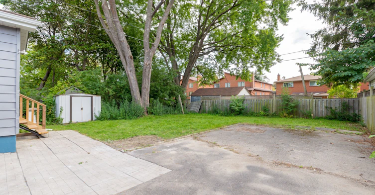 Main-91 Bishop Avenue, Toronto, ON, M2M 1Z5 - 25