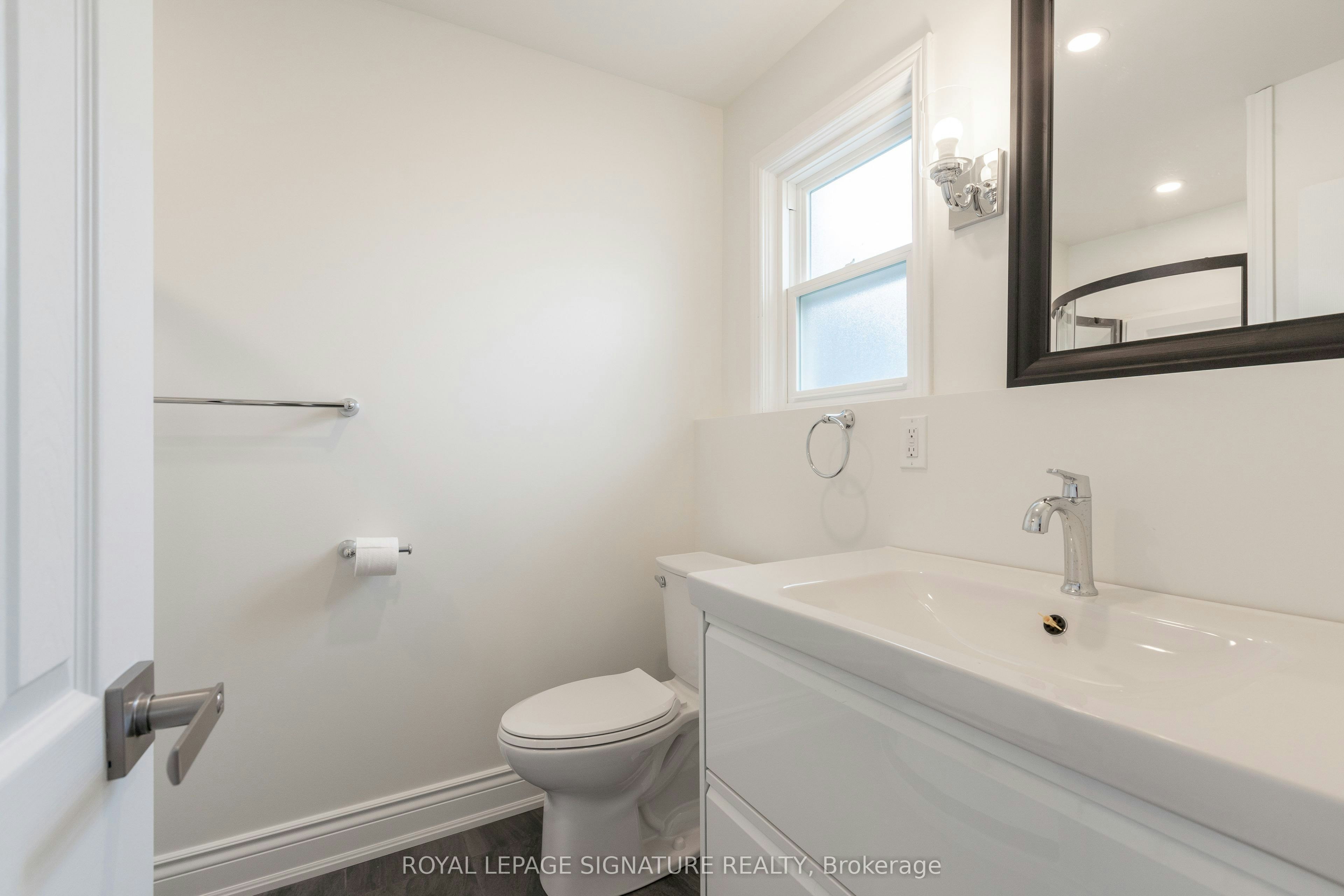 Main-91 Bishop Avenue, Toronto, ON, M2M 1Z5 - 15