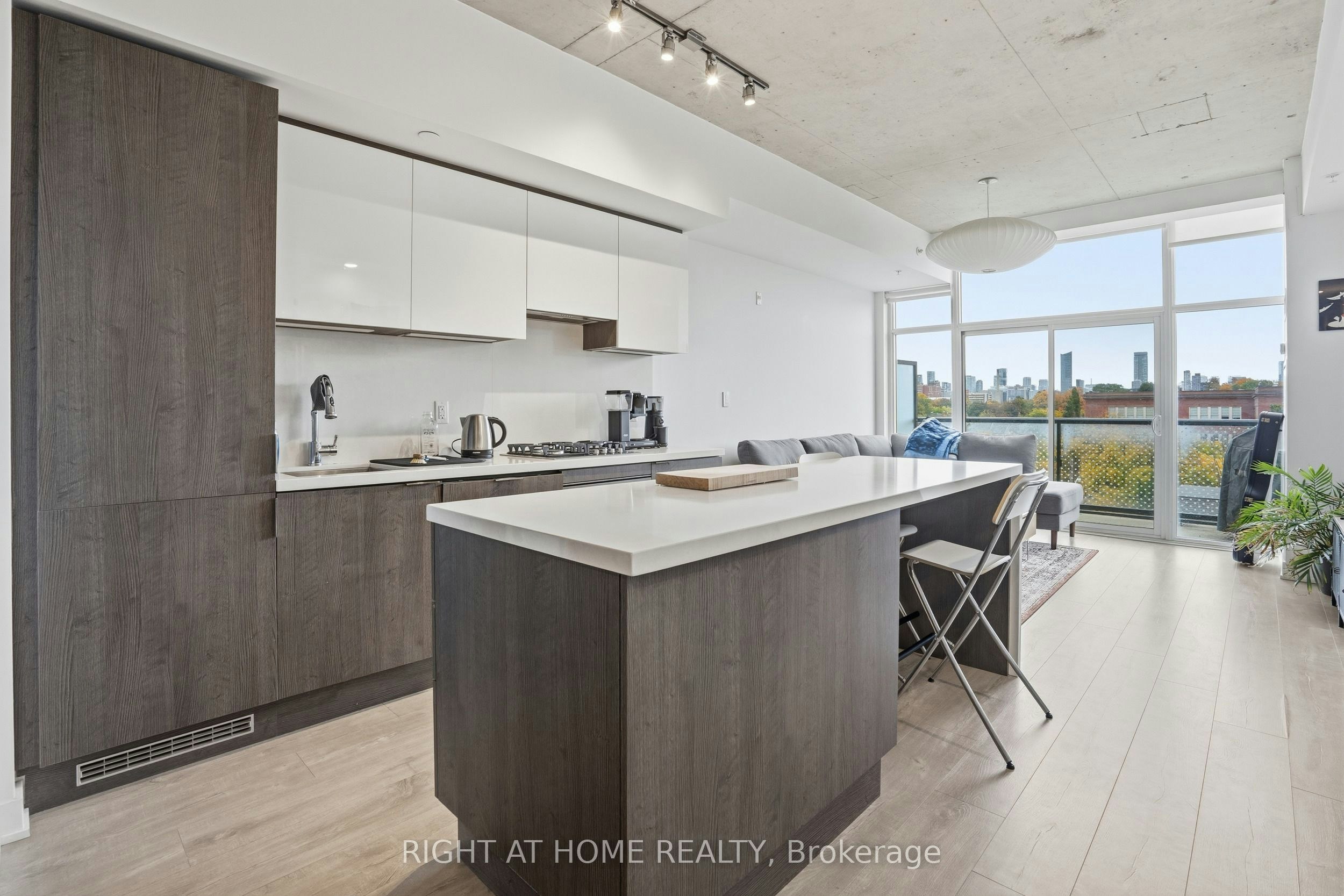 511-109 Ossington Avenue, Toronto, ON, M6J 2Z2 - 12