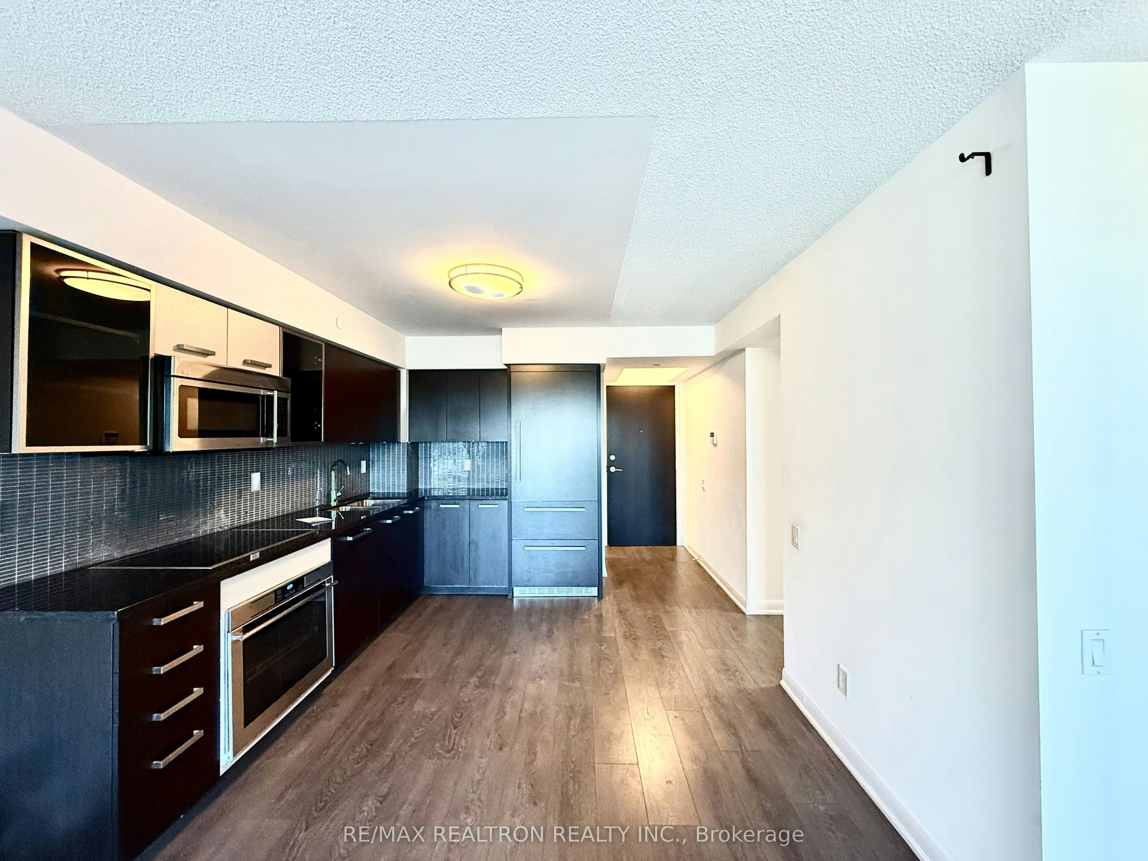 601-5162 Yonge Street, Toronto, ON, M2N 0E9 - 9