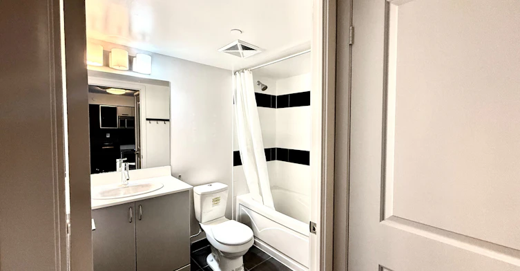 601-5162 Yonge Street, Toronto, ON, M2N 0E9 - 10