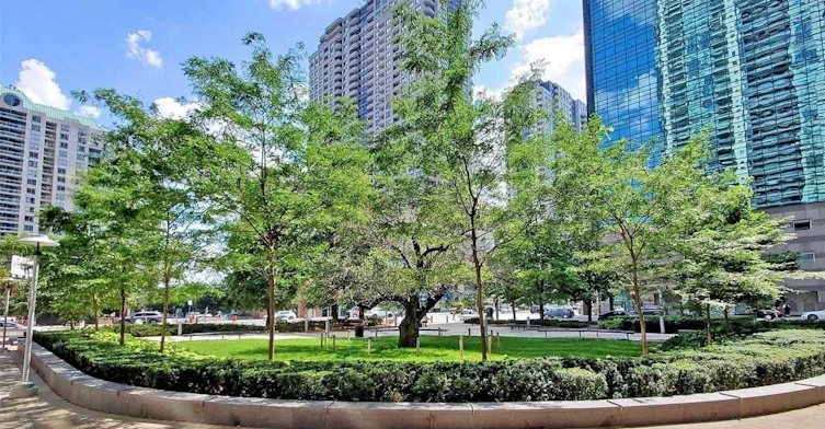 601-5162 Yonge Street, Toronto, ON, M2N 0E9 - 5
