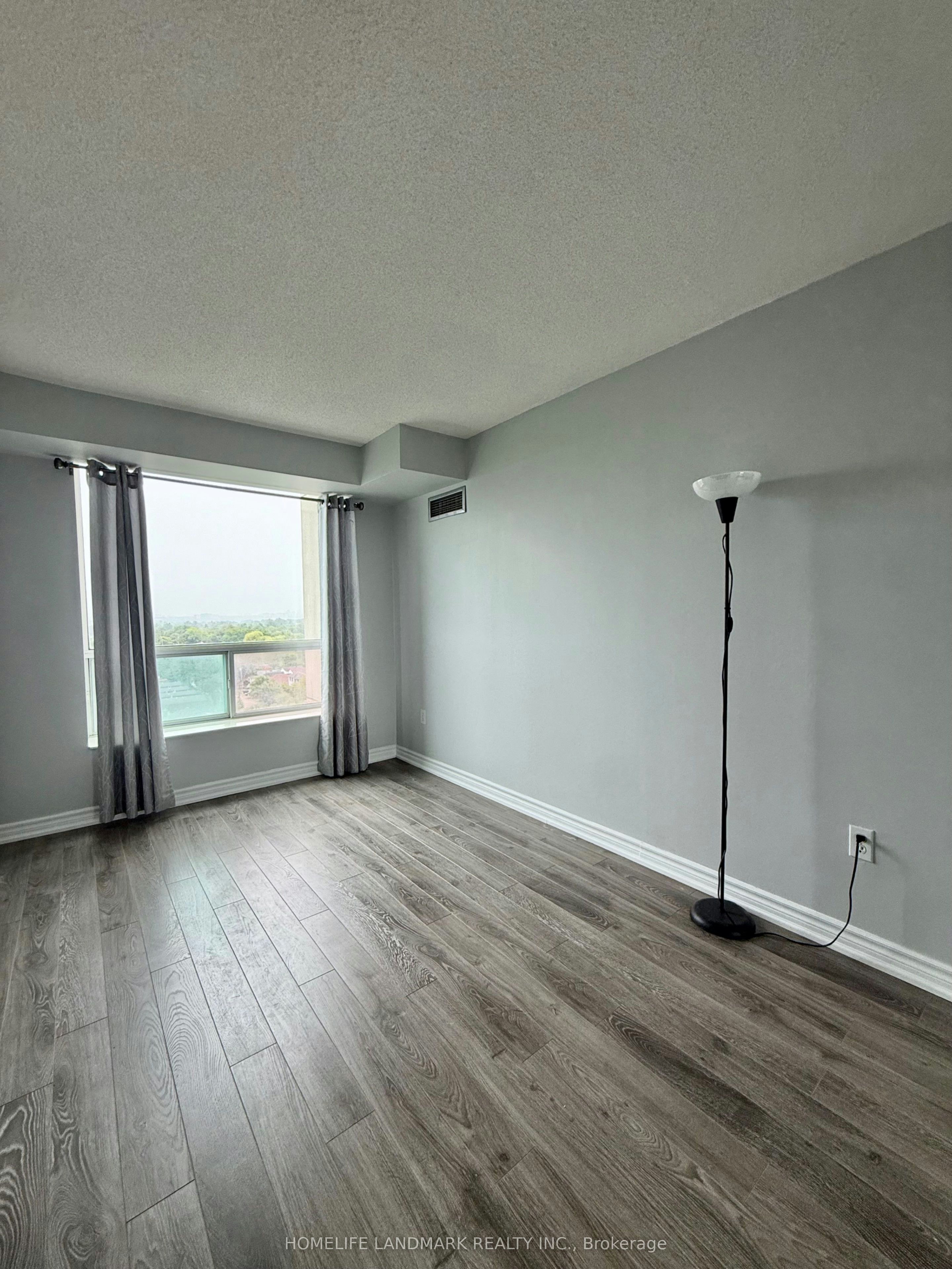 1106-18 Pemberton Avenue, Toronto, ON, M2M 4K9 - 5