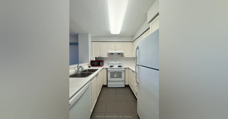 1106-18 Pemberton Avenue, Toronto, ON, M2M 4K9 - 9