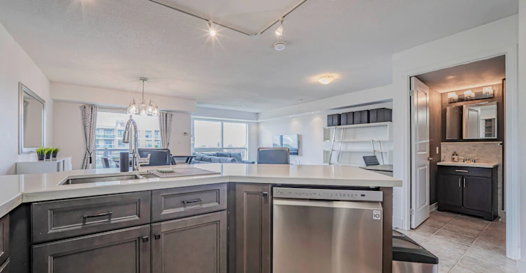 513-872 Sheppard Avenue W, Toronto, ON, M3H 5V5 - 13