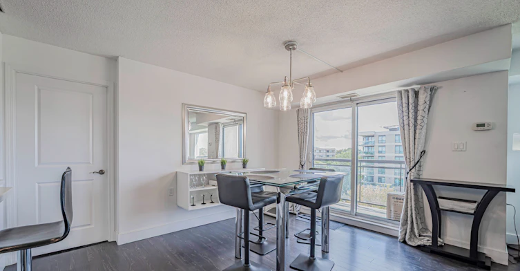513-872 Sheppard Avenue W, Toronto, ON, M3H 5V5 - 22