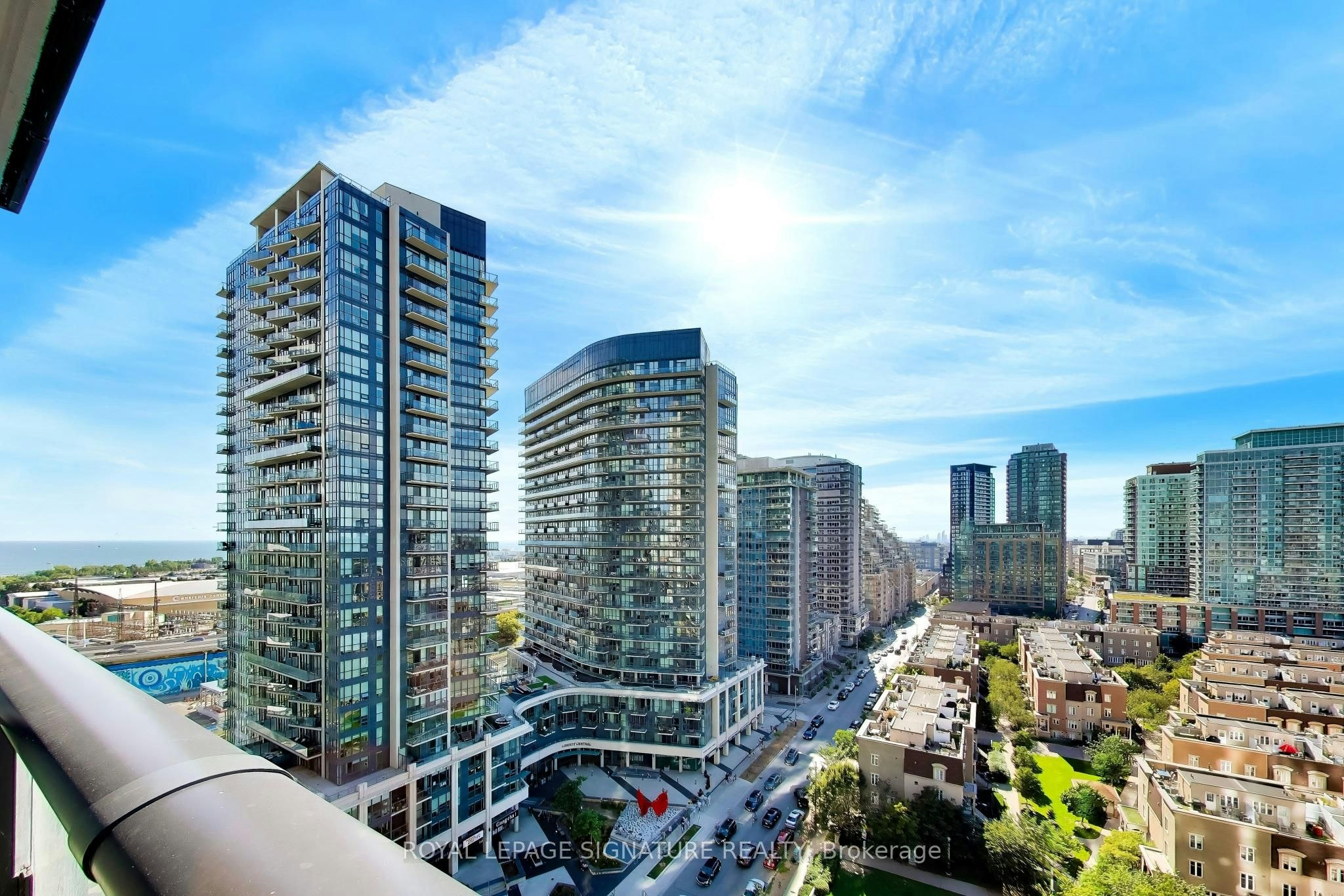 1609-19 Western Battery Road, Toronto, ON, M6K 0E3 - 13