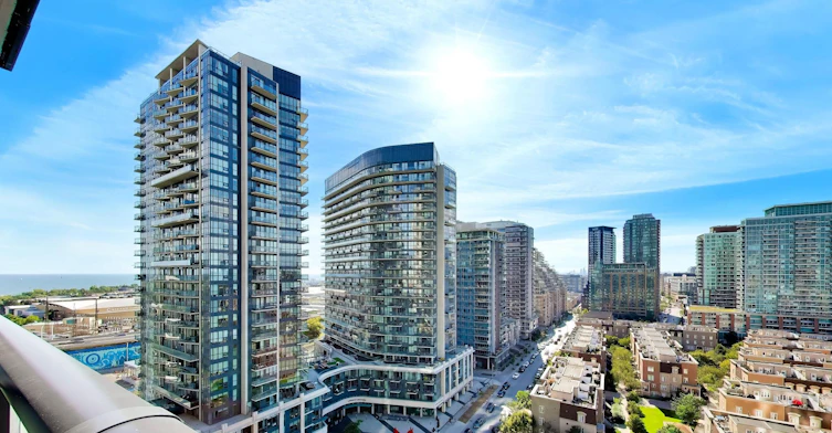 1609-19 Western Battery Road, Toronto, ON, M6K 0E3 - 13