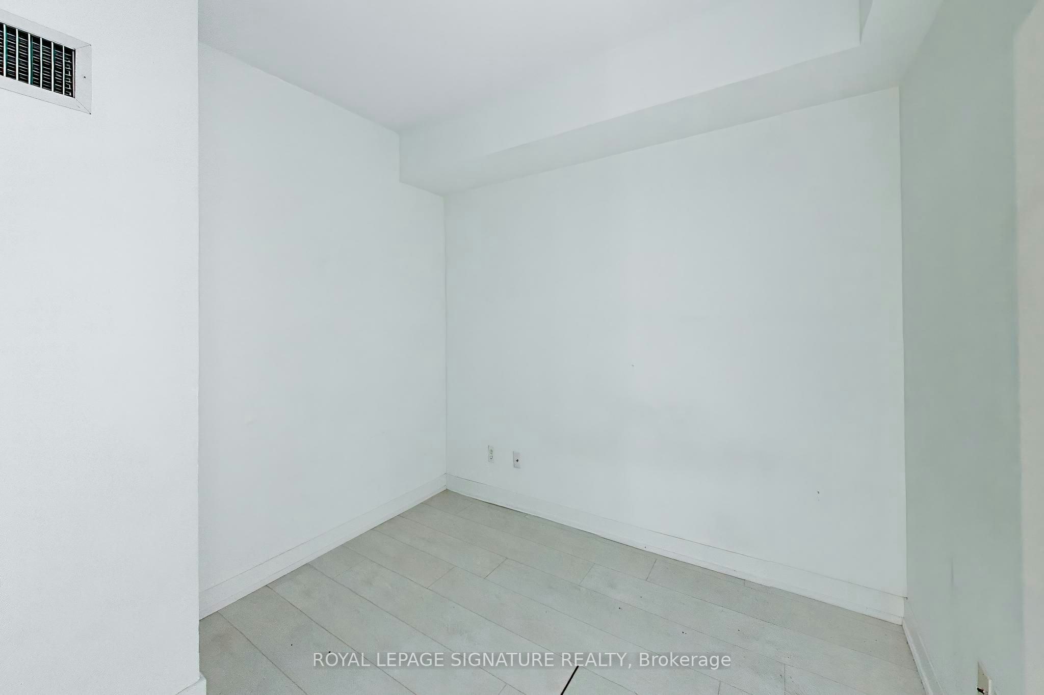1609-19 Western Battery Road, Toronto, ON, M6K 0E3 - 10