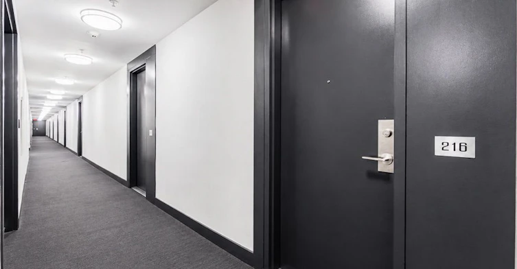 216-377 Madison Avenue, Toronto, ON, M4V 3E1 - 22