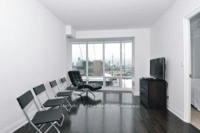 707-1 Bedford Road, Toronto, ON, M5R 2J7 - 3