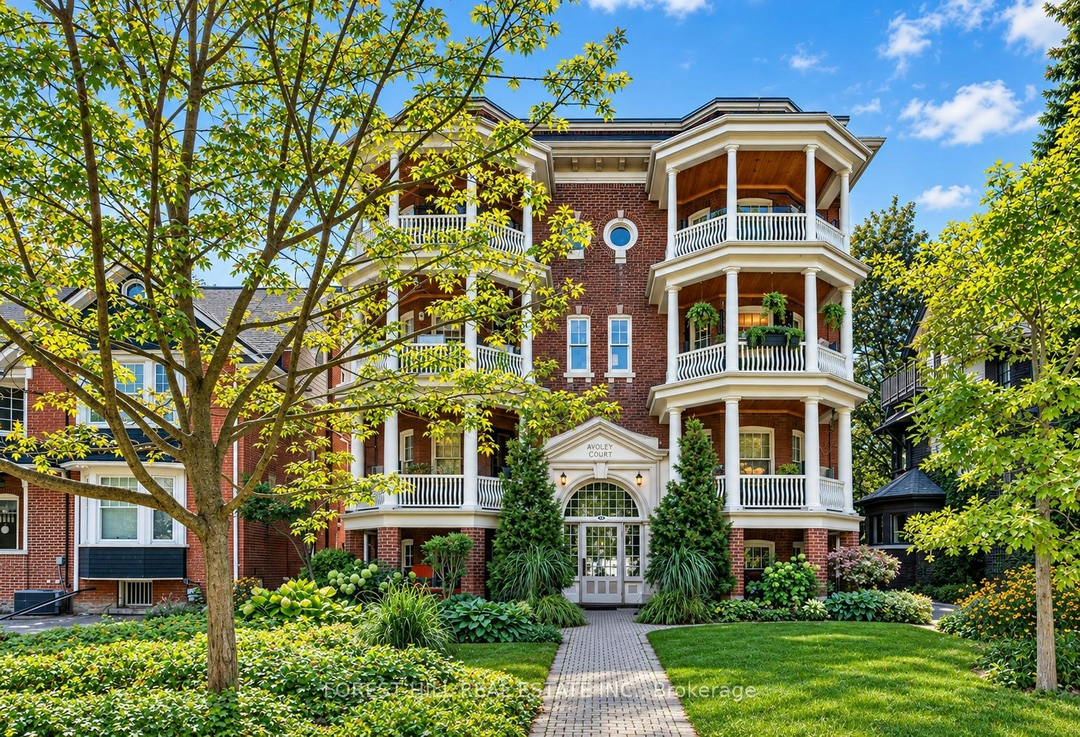 6-68 Kendal Avenue, Toronto, ON, M5R 1L9
