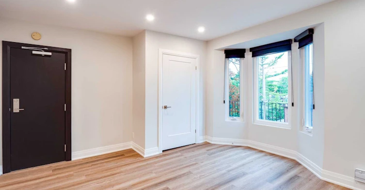 4-1 Greensides Avenue, Toronto, ON, M6G 3P5 - 8