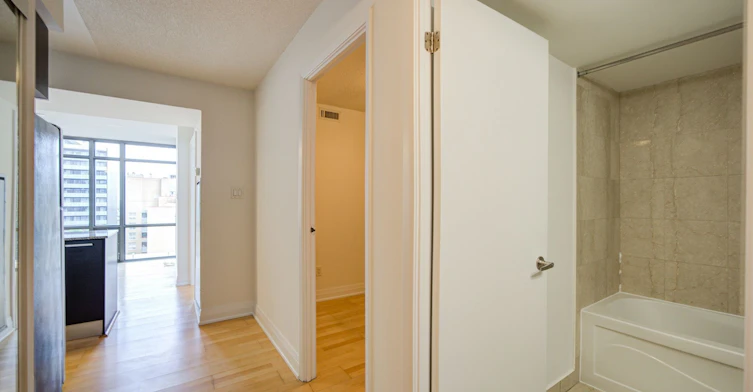 1508-38 Grenville Street, Toronto, ON, M4Y 1A5 - 8
