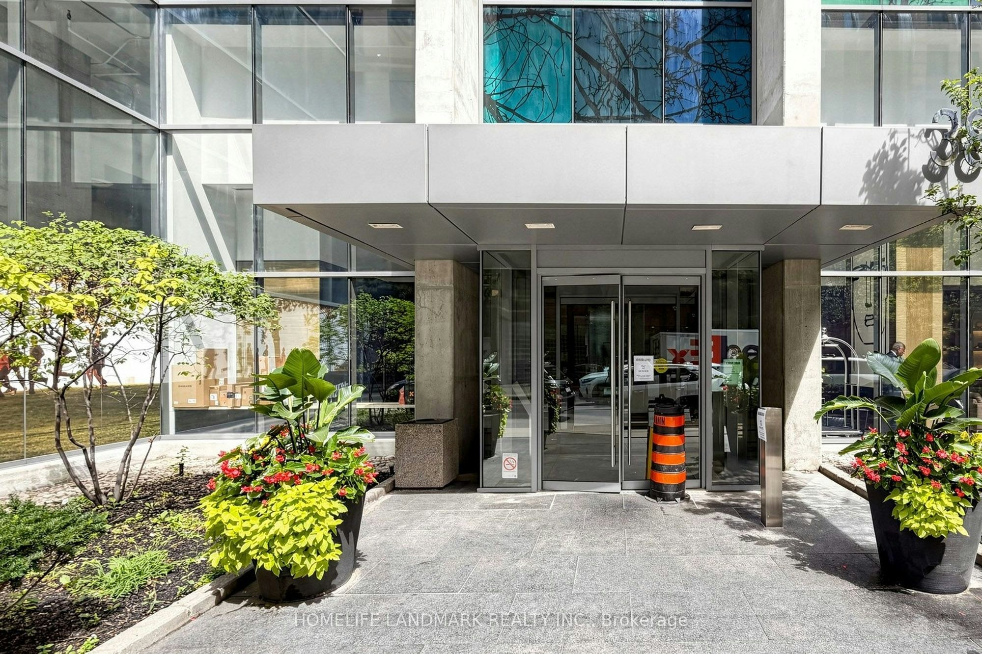 1508-38 Grenville Street, Toronto, ON, M4Y 1A5 - 2