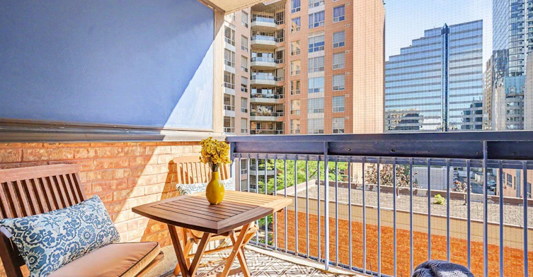 607-105 Mccaul Street, Toronto, ON, M5T 2X4 - 25