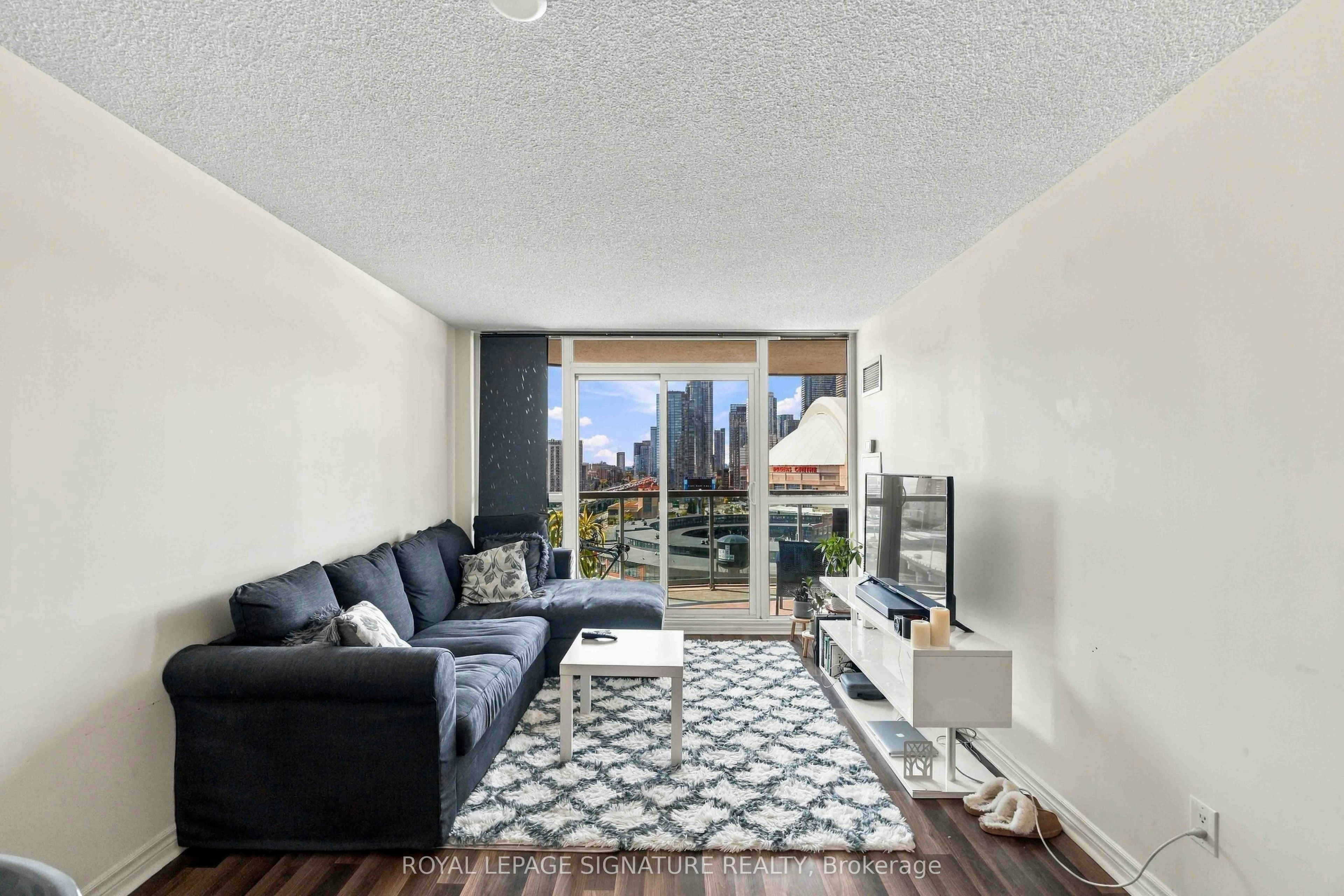1612-25 Lower Simcoe Street, Toronto, ON, M5J 3A1 - 4