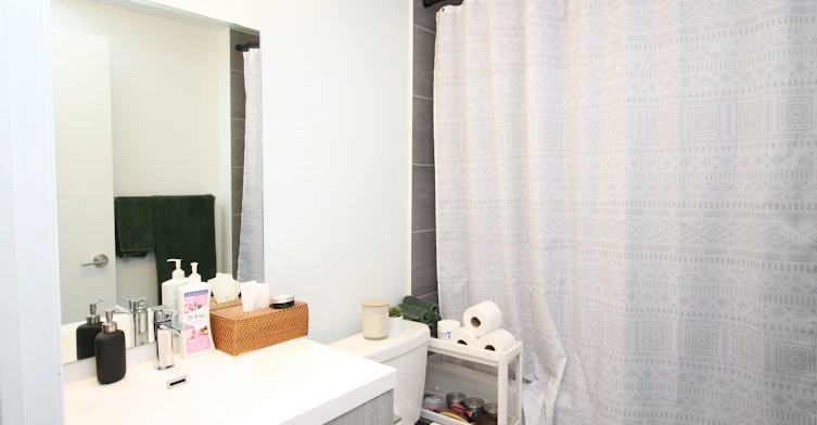 610-77 Mutual Street, Toronto, ON, M5B 0B9 - 11