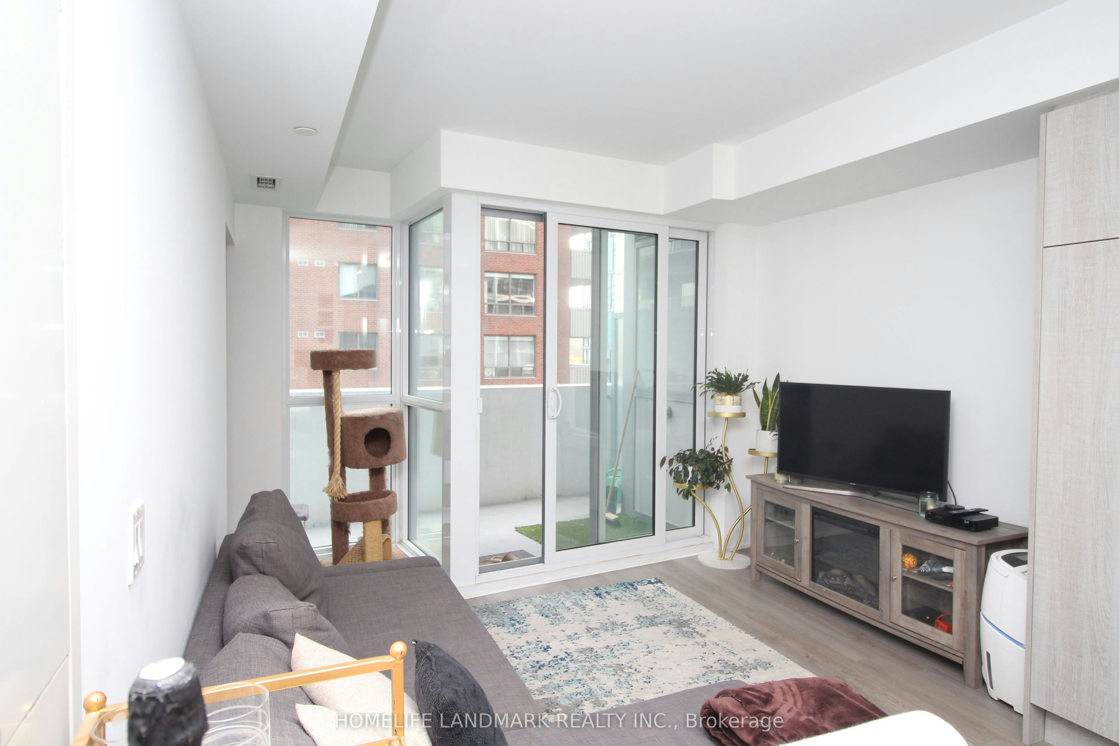 610-77 Mutual Street, Toronto, ON, M5B 0B9 - 3