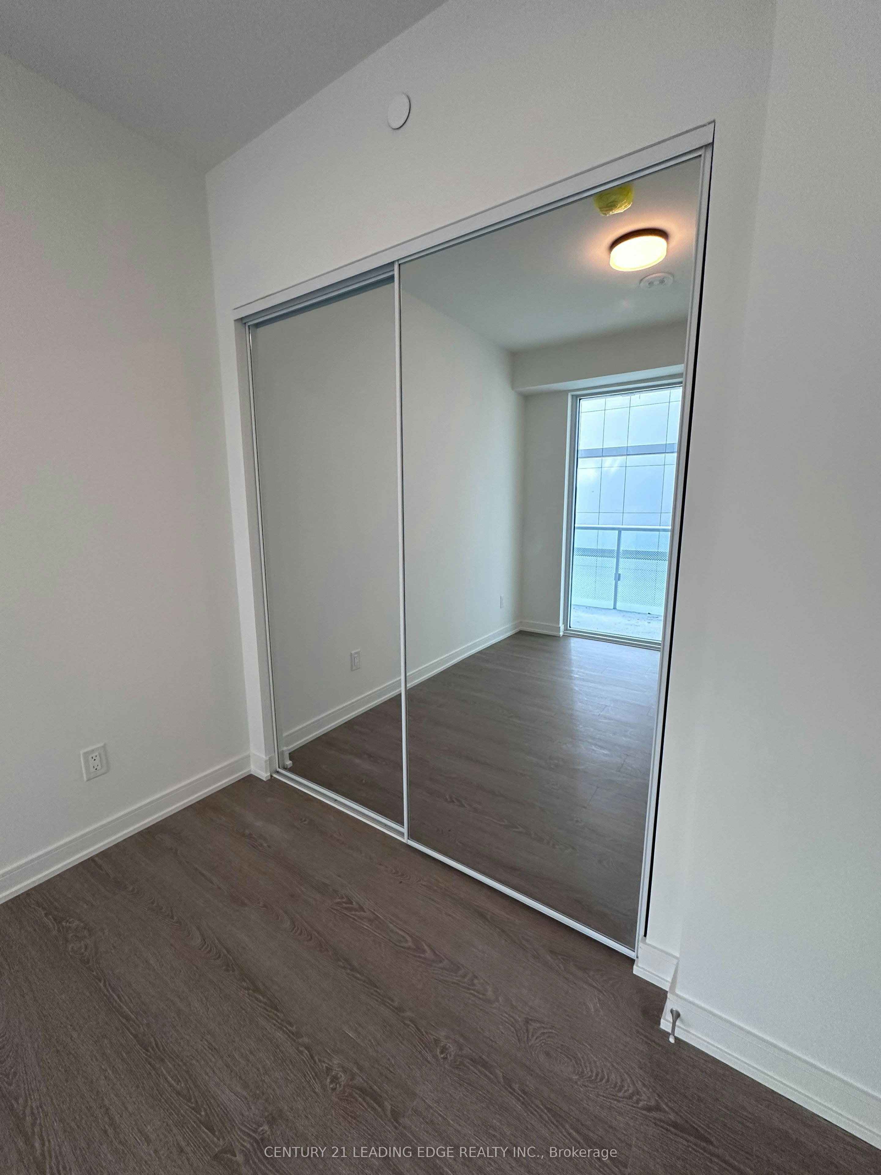 415-425 Front Street E, Toronto, ON, M5A 0X2 - 5