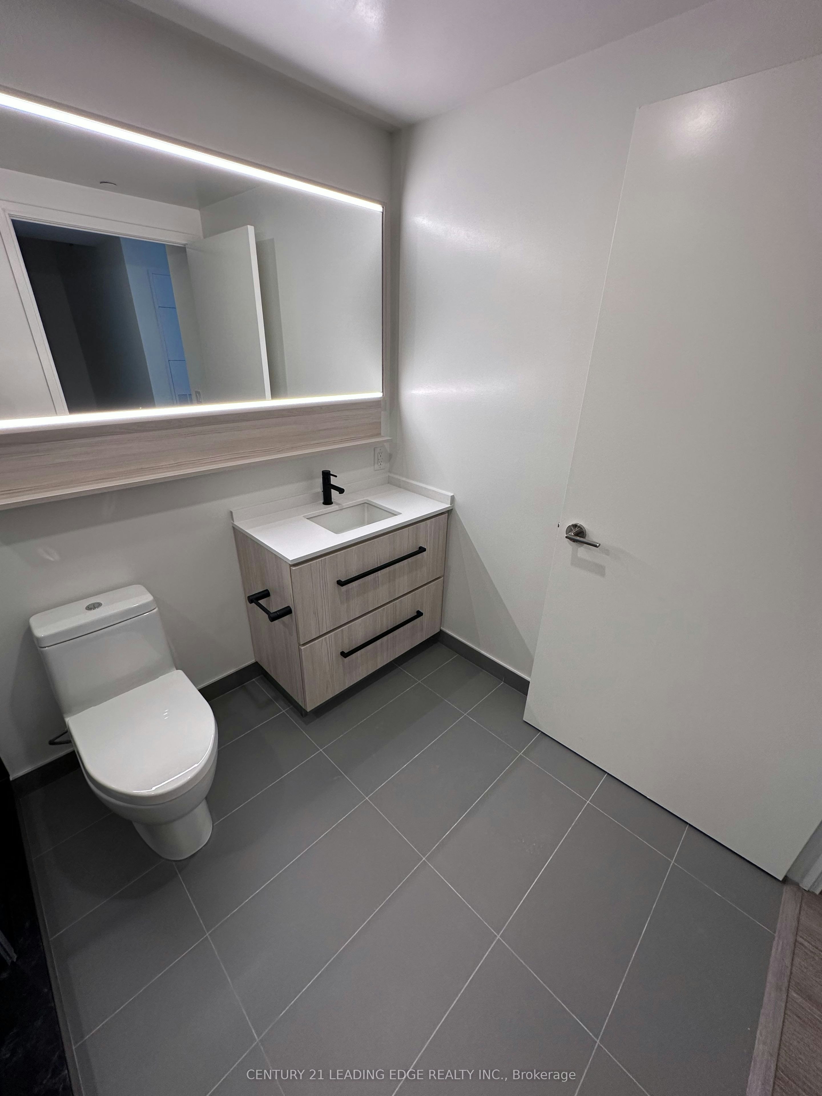 415-425 Front Street E, Toronto, ON, M5A 0X2 - 13