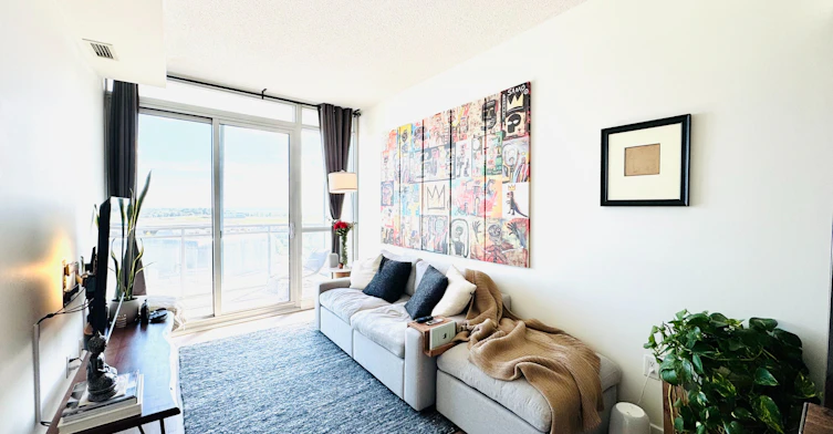 1815-38 Dan Leckie Way, Toronto, ON, M5V 2V6 - 7