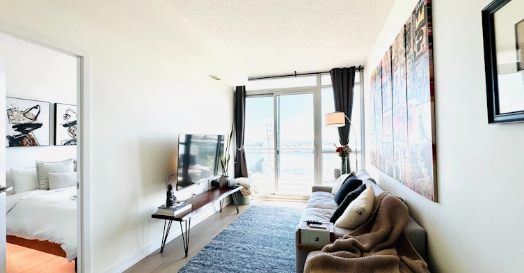 1815-38 Dan Leckie Way, Toronto, ON, M5V 2V6 - 6
