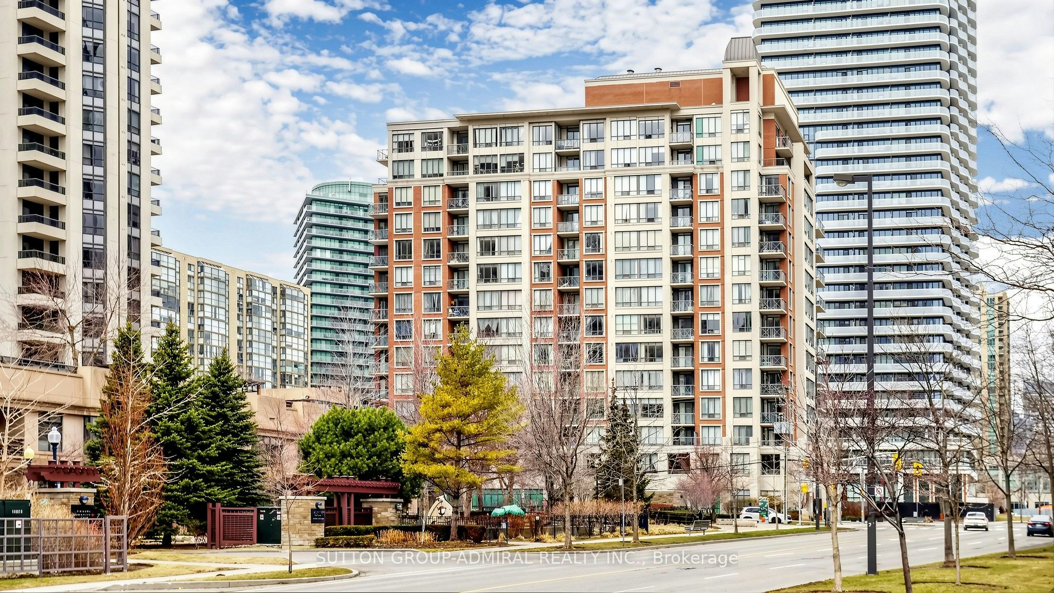UPH09-28 Byng Avenue, Toronto, ON, M2N 7H4