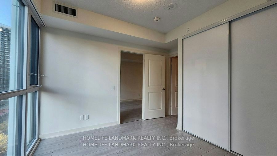 809-4955 Yonge Street, Toronto, ON, M2N 5N6 - 9