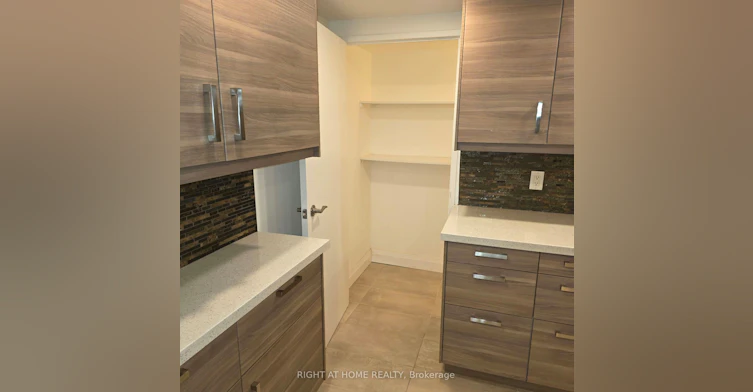 905-5765 Yonge Street N, Toronto, ON, M2M 4H9 - 14