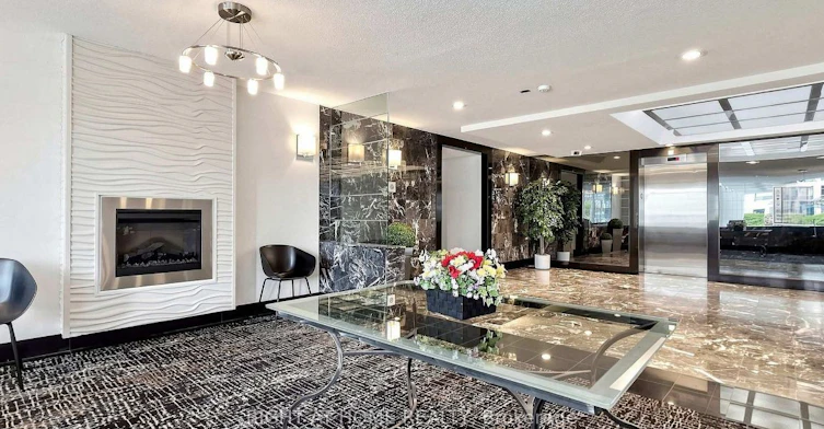 905-5765 Yonge Street N, Toronto, ON, M2M 4H9 - 4