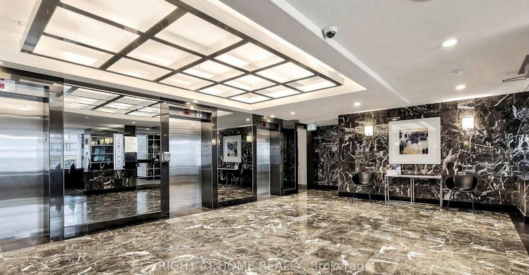 905-5765 Yonge Street N, Toronto, ON, M2M 4H9 - 3