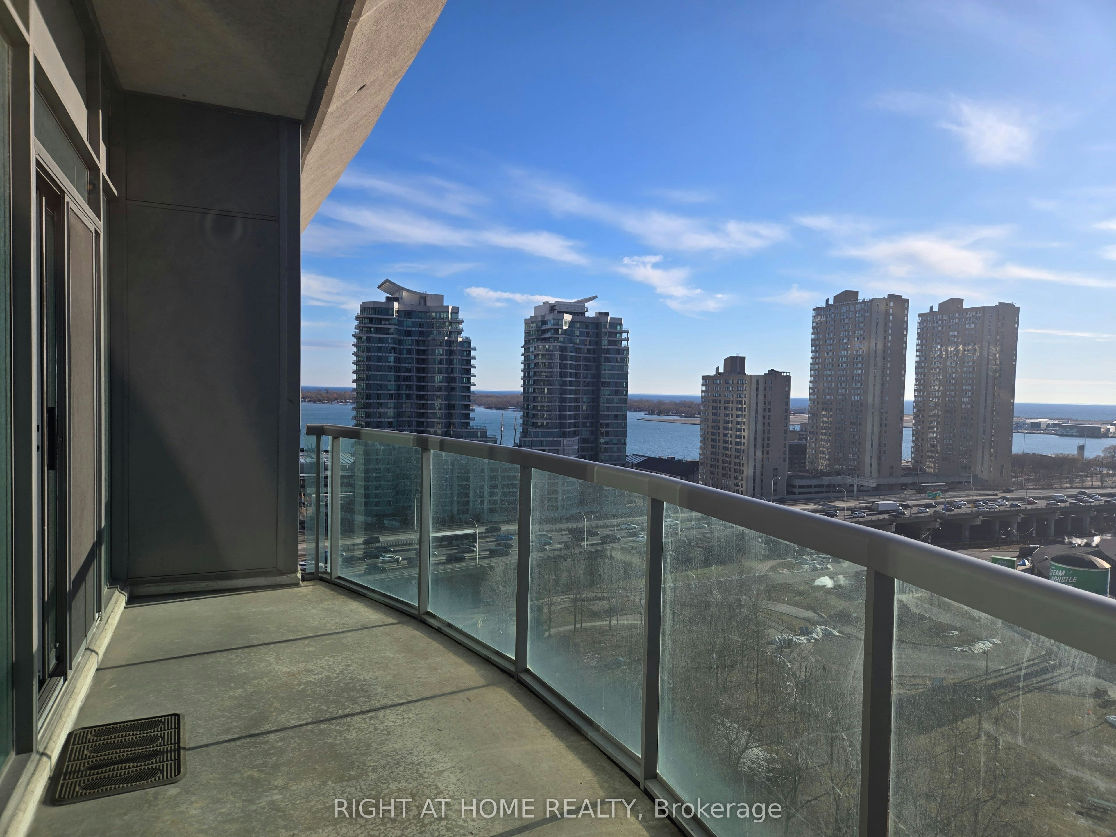 Unit 1911-51 Lower Simcoe Street, Toronto, ON, M5J 3A2 - 12
