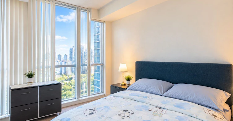 1603-770 Bay Street, Toronto, ON, M5G 1N6 - 7