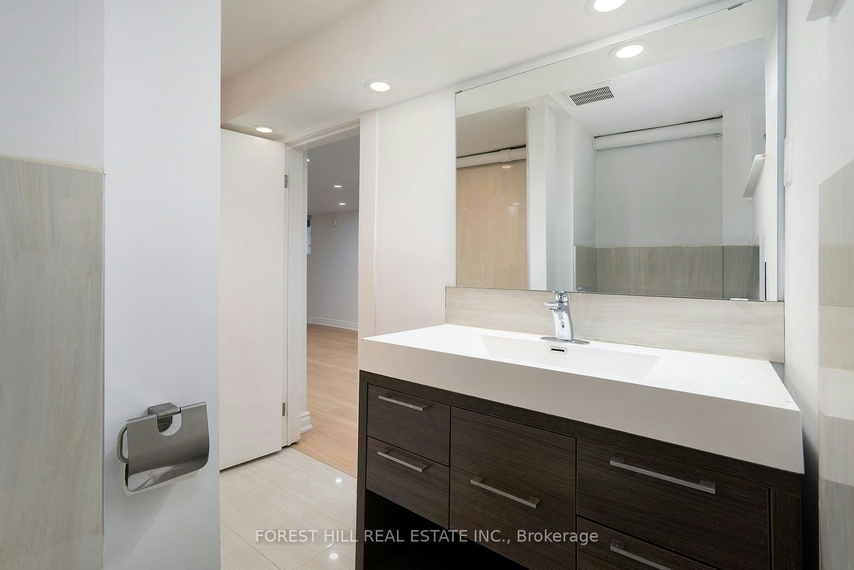 139 Craighurst Avenue, Toronto, ON, M4K 1K1 - 45