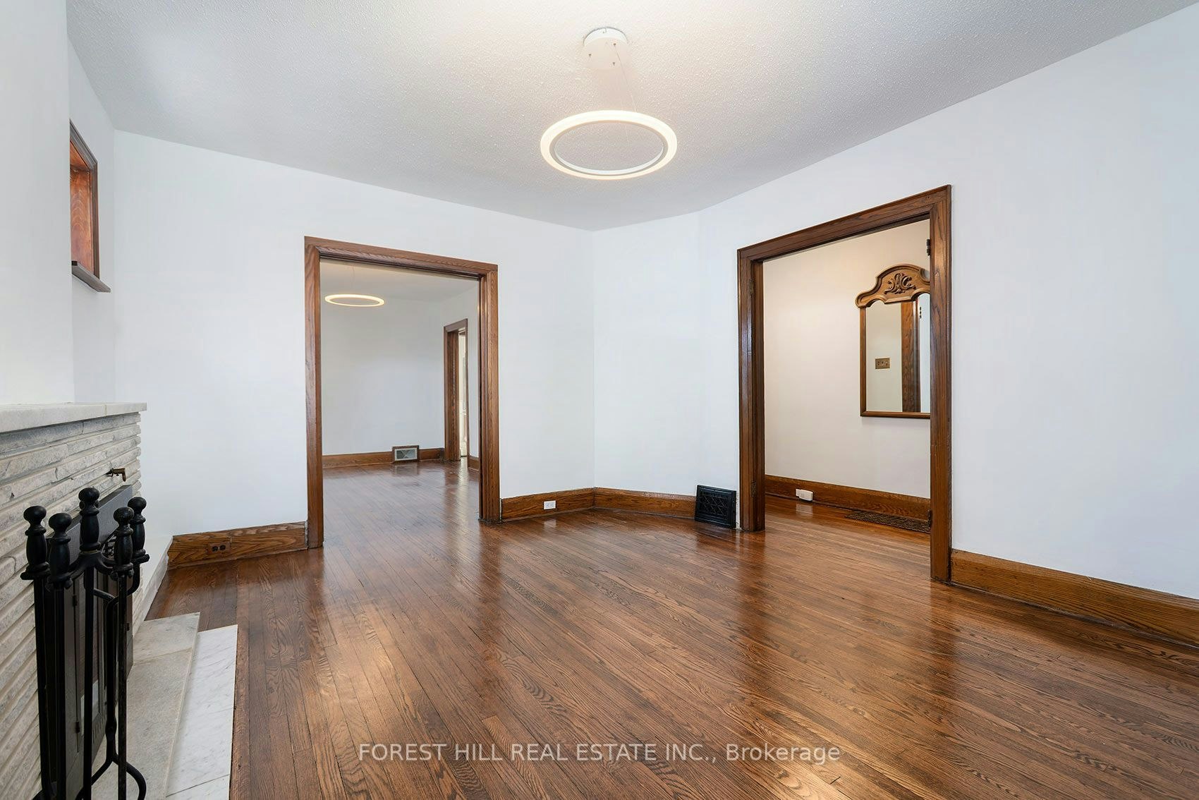 139 Craighurst Avenue, Toronto, ON, M4K 1K1 - 7