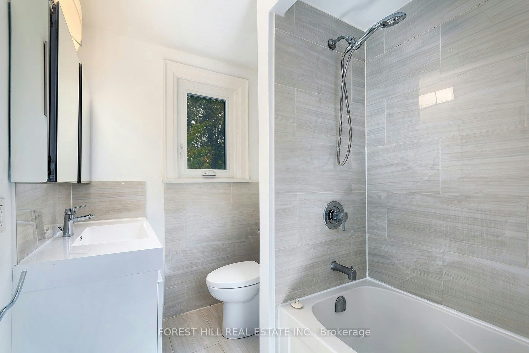 139 Craighurst Avenue, Toronto, ON, M4K 1K1 - 32