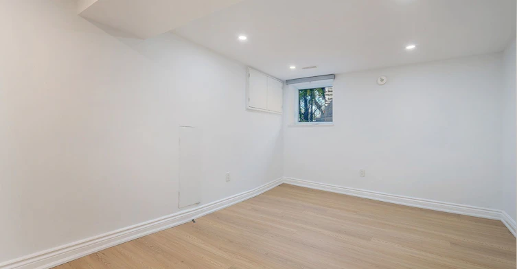 139 Craighurst Avenue, Toronto, ON, M4K 1K1 - 42