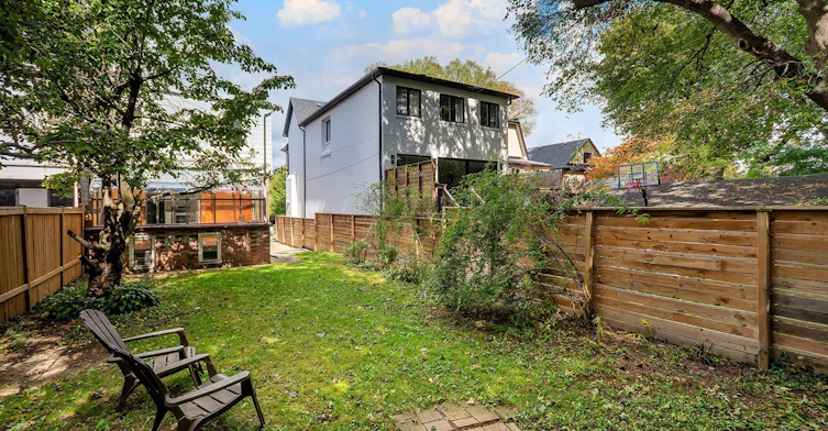 139 Craighurst Avenue, Toronto, ON, M4K 1K1 - 50