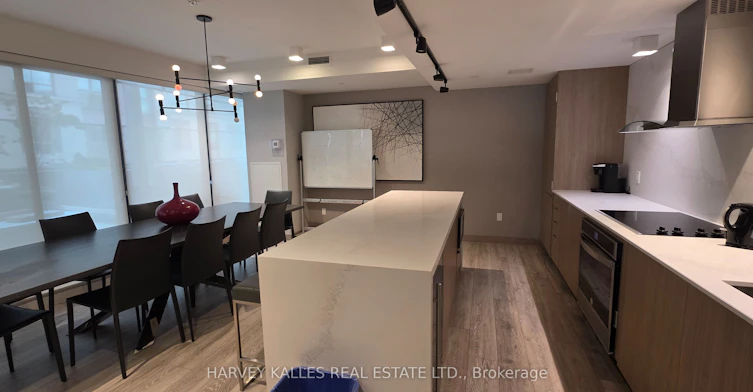 1103-215 Queen Street W, Toronto, ON, M5V 0P5 - 11
