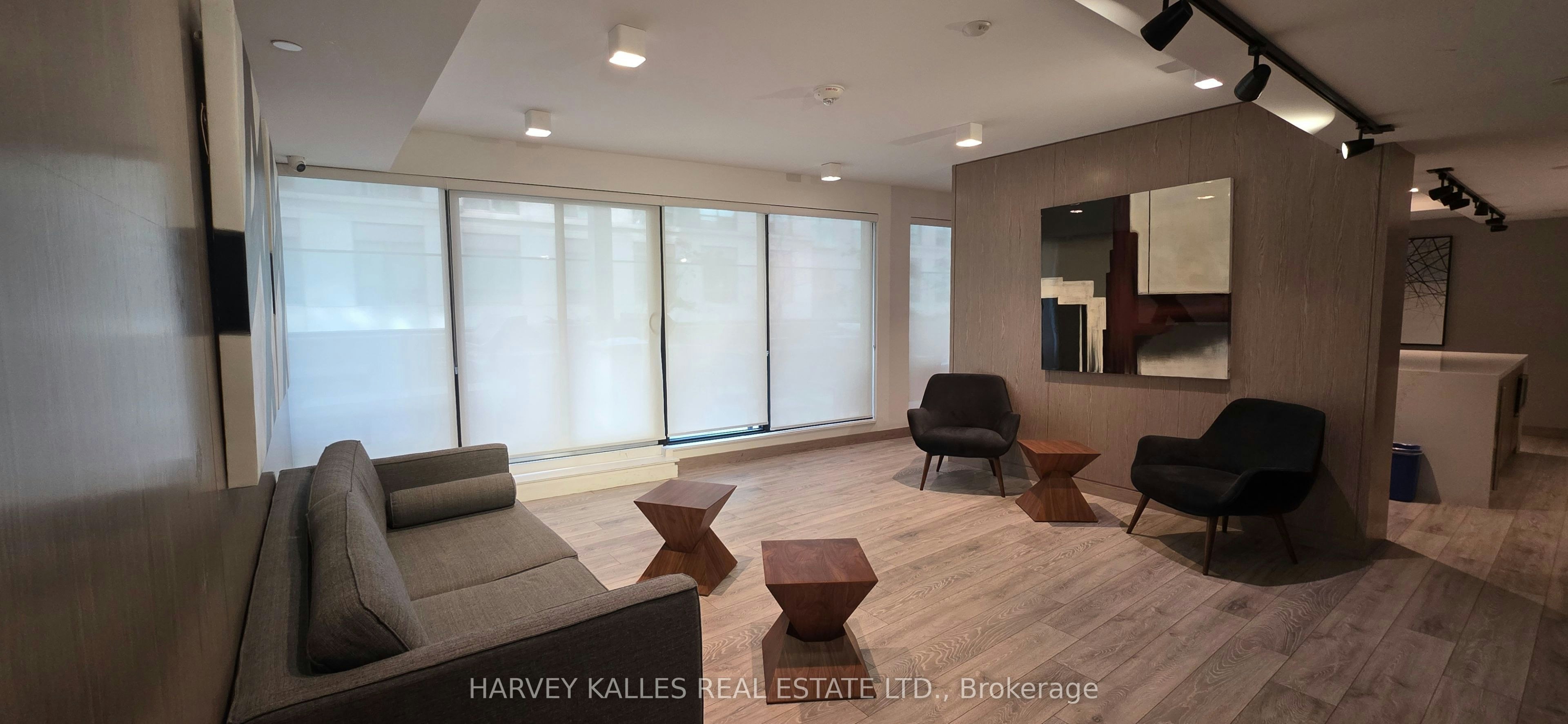 1103-215 Queen Street W, Toronto, ON, M5V 0P5 - 10