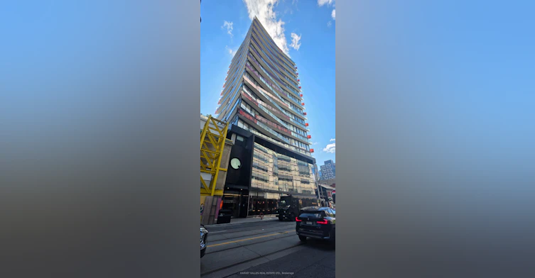 1103-215 Queen Street W, Toronto, ON, M5V 0P5