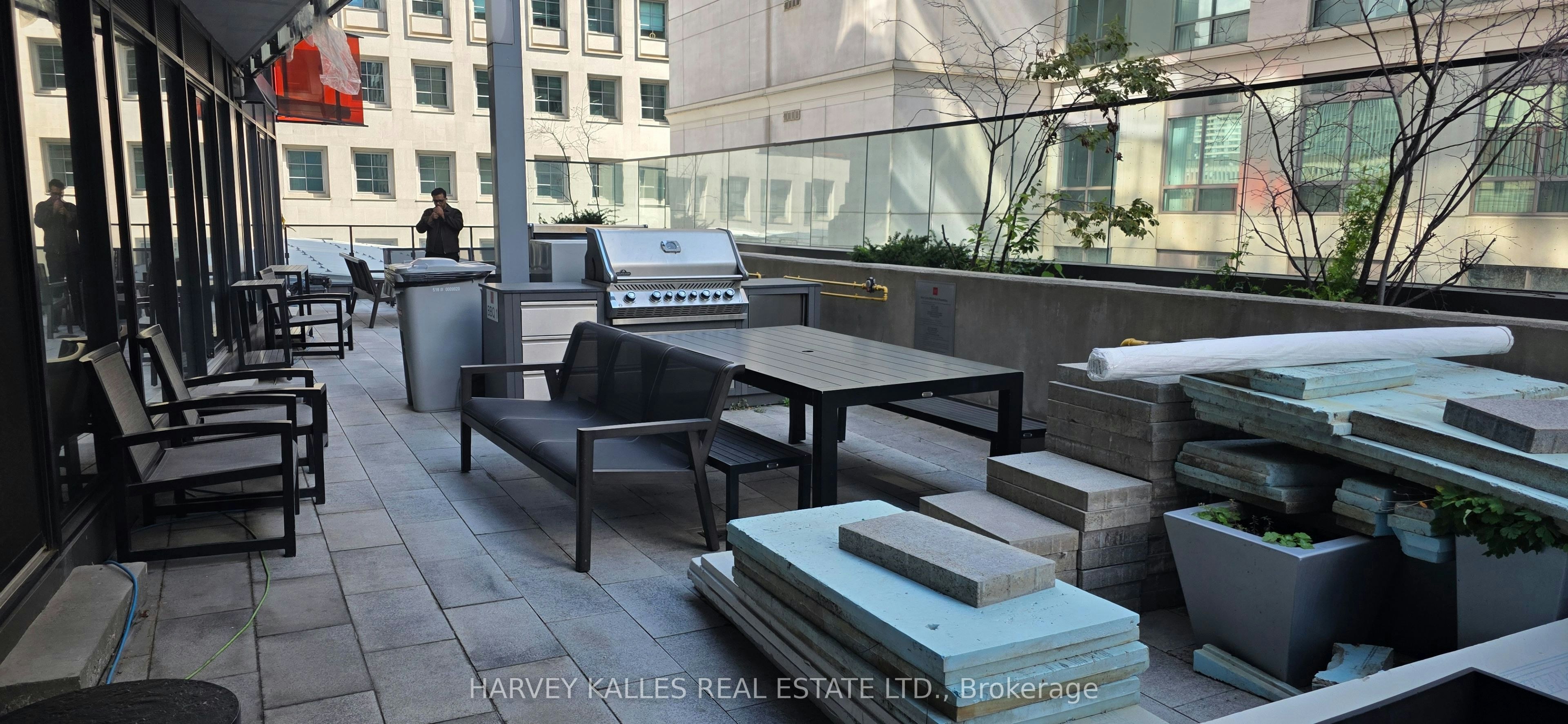 1103-215 Queen Street W, Toronto, ON, M5V 0P5 - 15
