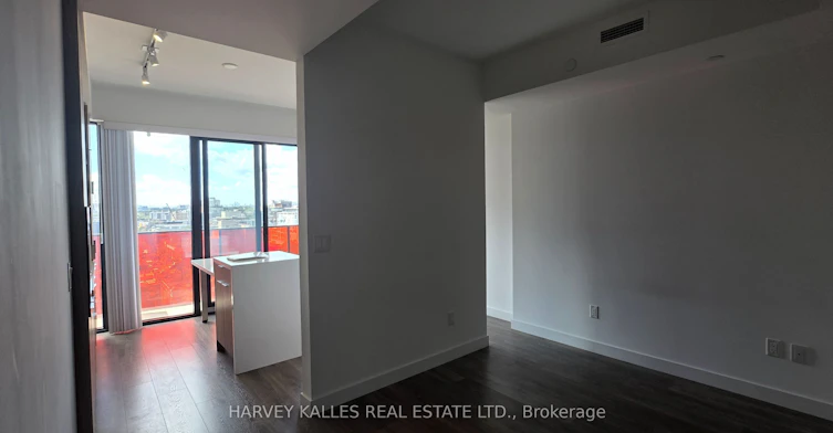 1103-215 Queen Street W, Toronto, ON, M5V 0P5 - 4