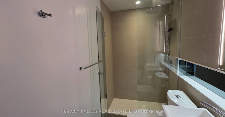 1103-215 Queen Street W, Toronto, ON, M5V 0P5 - 5