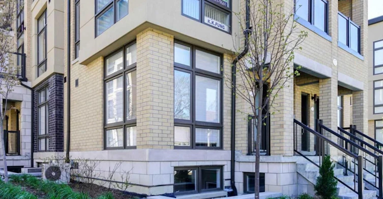 39-15 Eldora Avenue, Toronto, ON, M2M 1A4