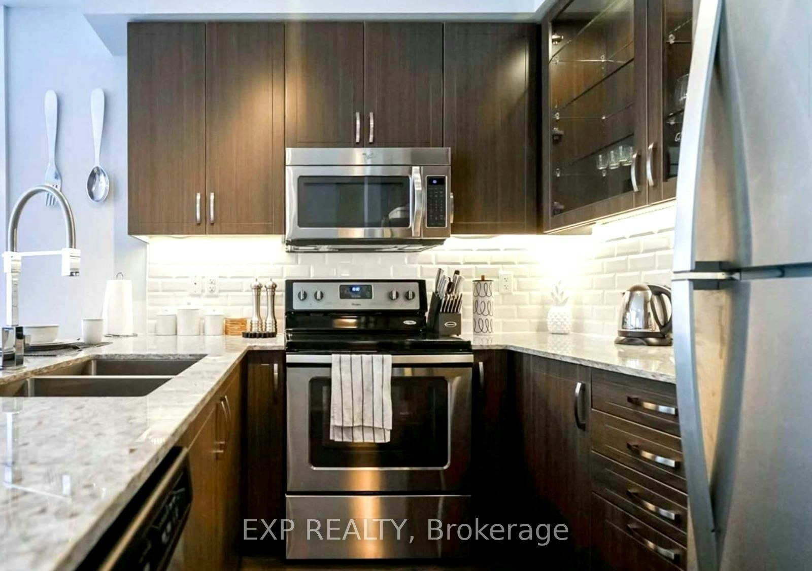 39-15 Eldora Avenue, Toronto, ON, M2M 1A4 - 6