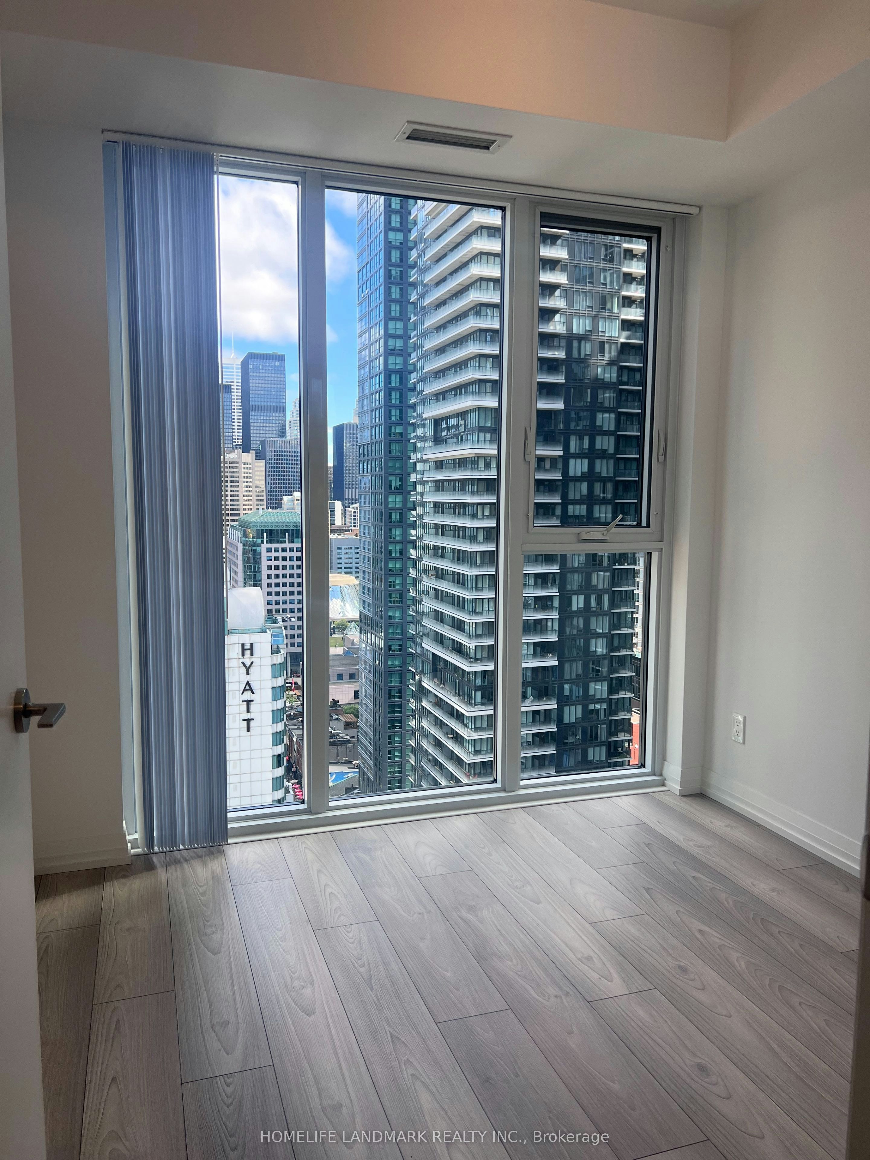 2606-400 King West Street, Toronto, ON, M5V 0X8 - 4